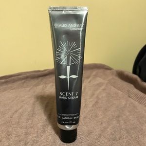 ✨2 for $25 ✨ ✌🏻Scent 7 ✌🏻